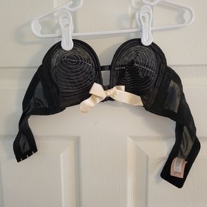 Vintage style Bettie Page Strapless Overwire Bullet Bra